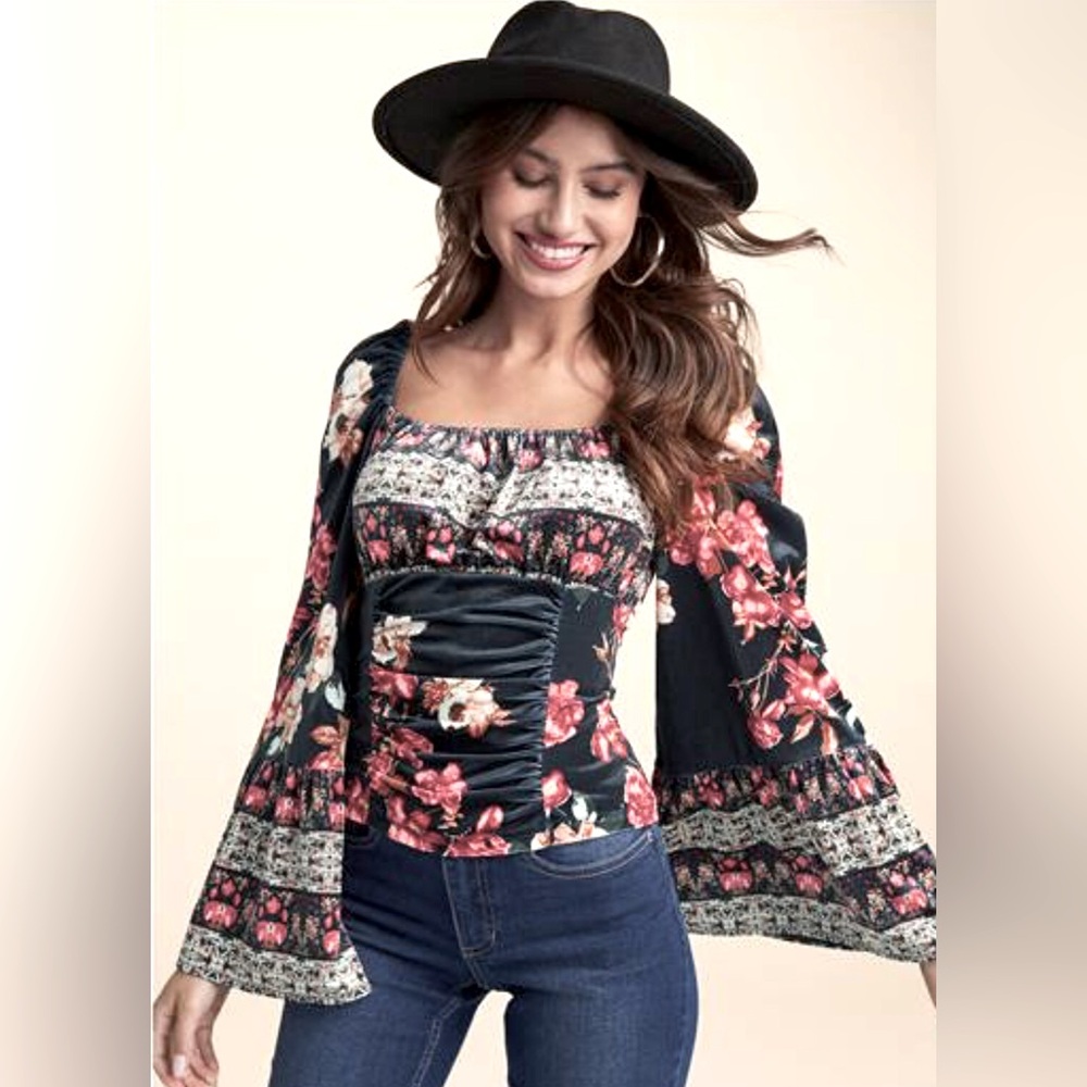 VENUS Boho Top, Bell-Sleeves, Black With Floral/Cream Border, Size: Small NWOT - Picture 4 of 5